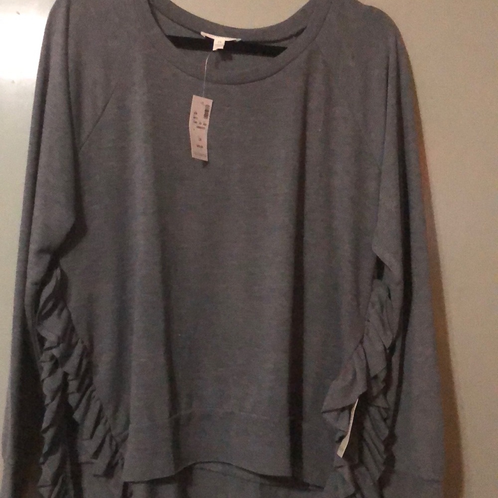 Long sleeve side ruffled top